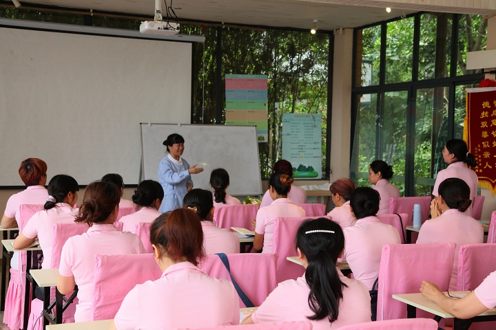 1557197767475327.jpg IMG_7913.JPG